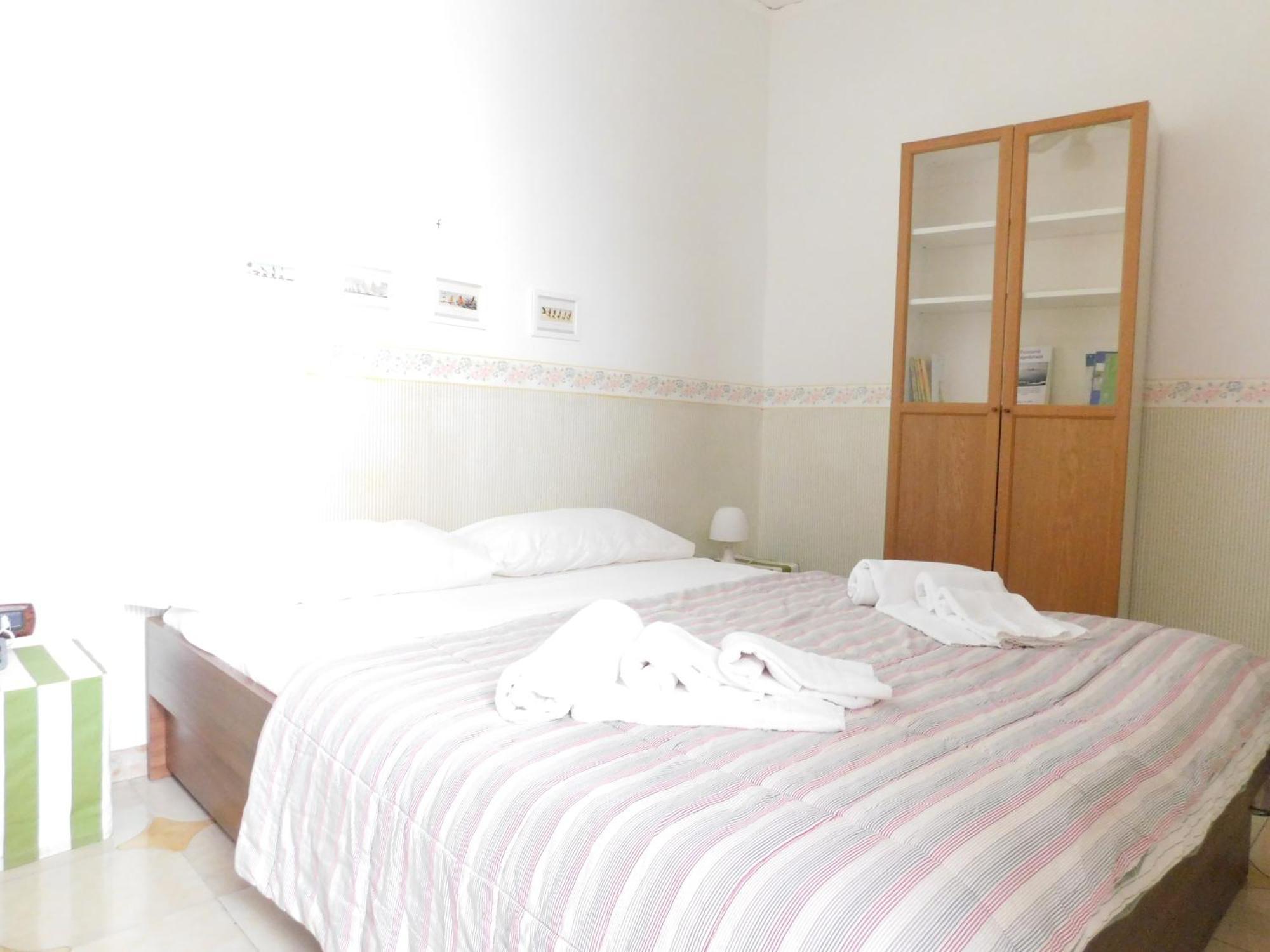 Piacevole Appartamento Chiaia Napoli Ngoại thất bức ảnh